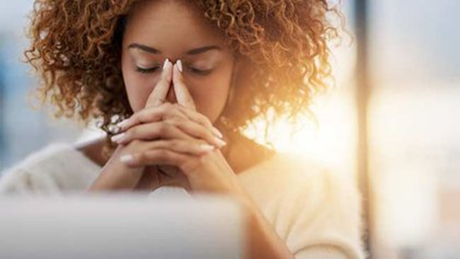 Cómo combatir la ansiedad con tips efectivos para gestionar tus emociones